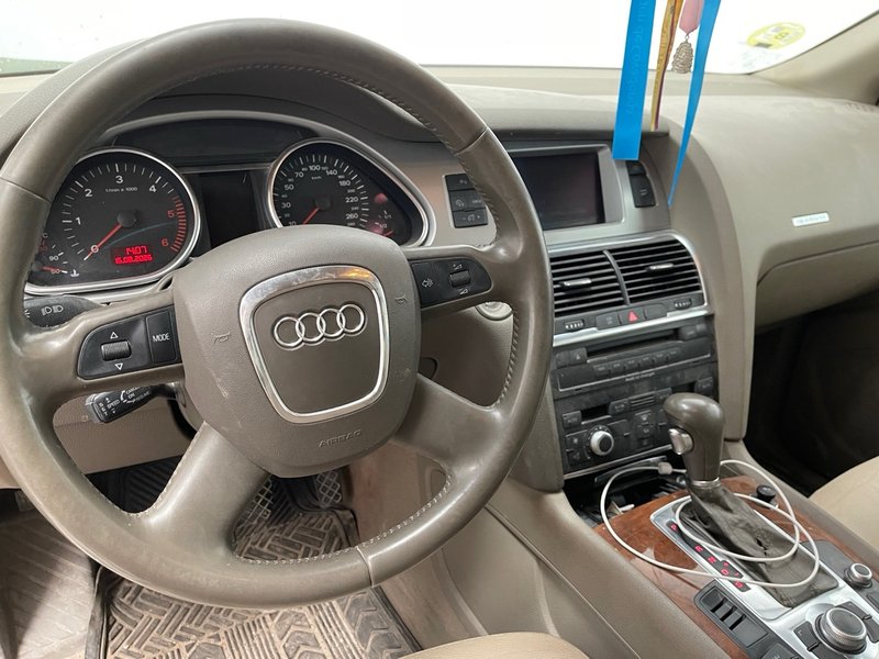 Audi Q7 2009 - foto 1