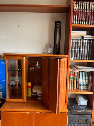 Mueble de salón de madera