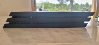 PS4 (PlayStation 4) Negra con Mando