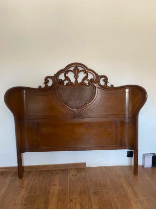 Cabecero de cama matrimonio madera restaurado.