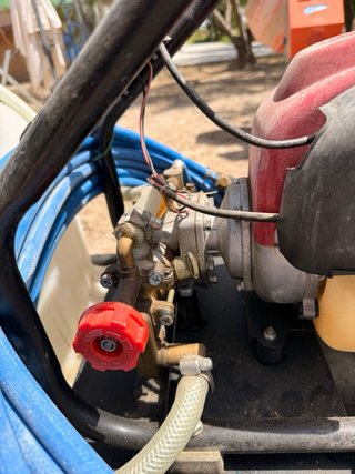 Carretilla de sulfatar/fumigar con motor BaSic