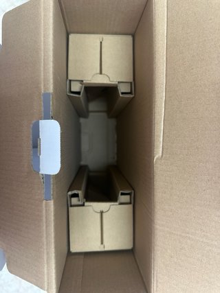 PS4 1TB Ultimate Player Edition + 2 Mandos