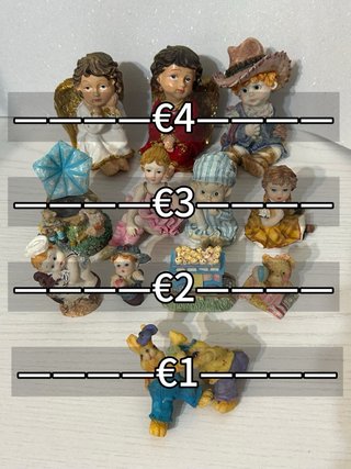 Bomboniere angioletti e personaggi assortiti