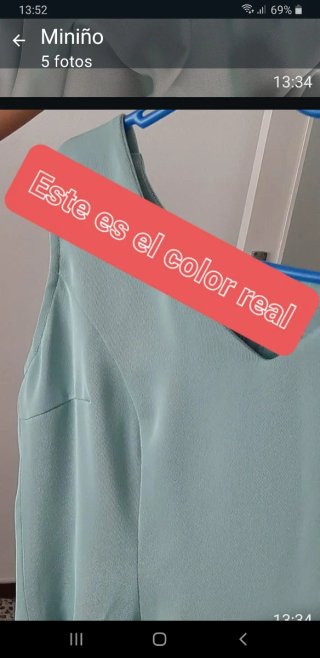 Vestido turquesa claro largo