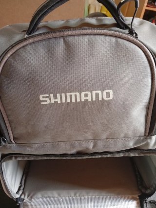 Mochila de pesca Shimano gris