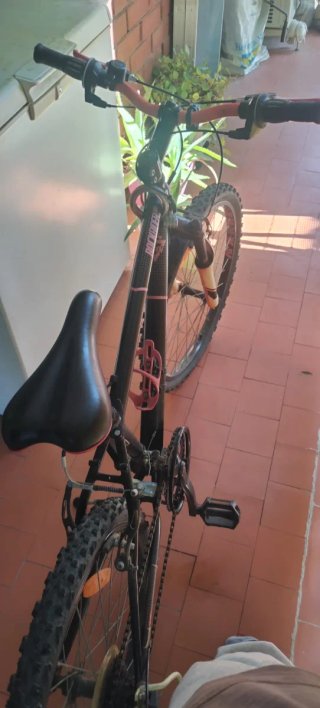 Bicicleta 24" rockrider. 9velocidades