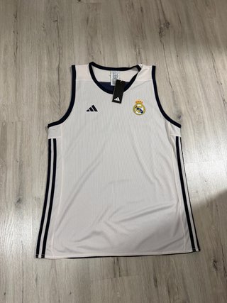 Camiseta Real Madrid Baloncesto Talla XL y reverev