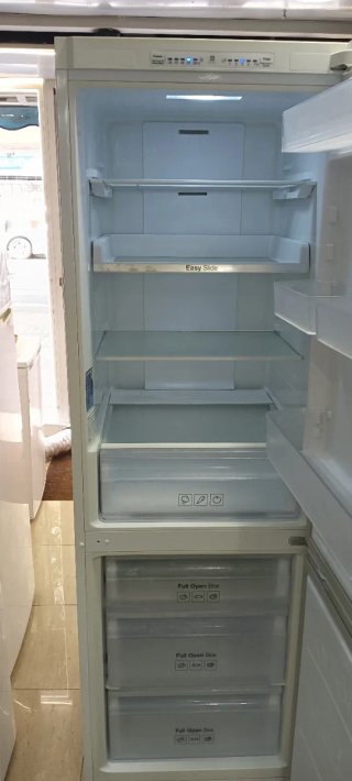 NEVERA COMBI SAMSUNG NO FROST ENERGÍA A+
