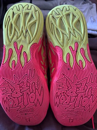 Zapatillas LaMelo Ball Puma Talla 40.5