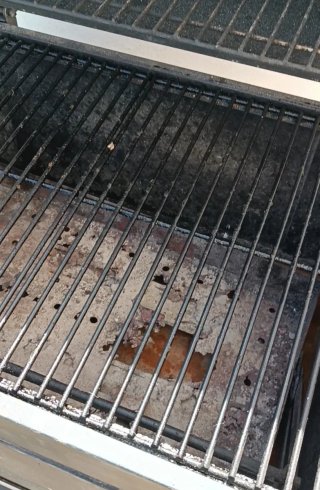 Barbacoa Carbón con Ruedas