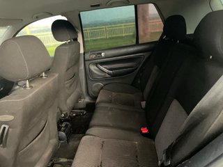 Volkswagen Golf 2000