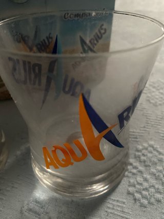 4 vasos promoción Aquarius