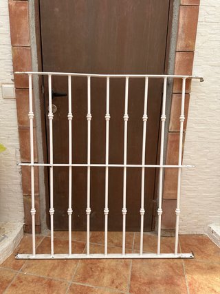 Reja de forja blanca