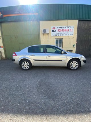 RENAULT MEGANE ETIQUETA C