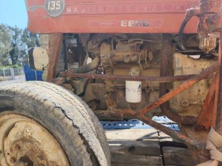 Tractor Massey Ferguson 135