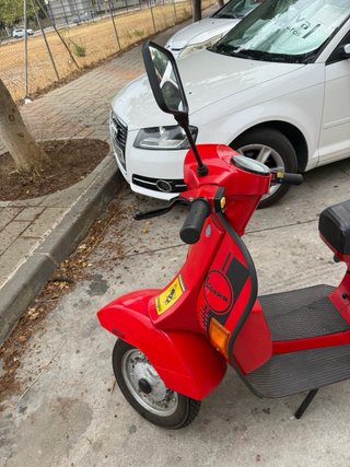 Vespa PK 125 XL Plurimatic Scooter