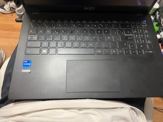 MSI Modern 15 H B13M-008XES Portátil 15.6