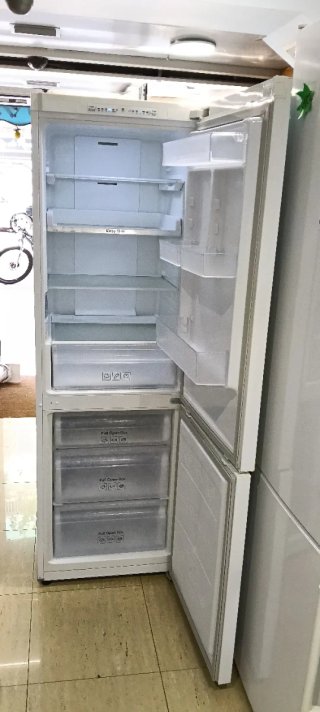 NEVERA SAMSUNG NO FROST ENERGÍA A+
