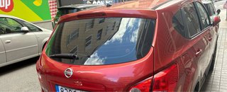 Nissan Qashqai Rojo