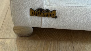 Sofá Divatto 3 plazas + chaise longue piel natural
