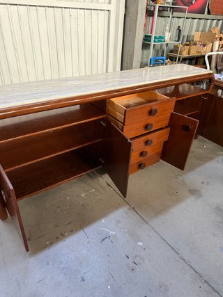 Aparador vintage mármol y madera