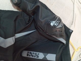 Chaqueta de moto IXS