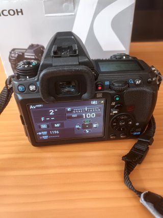 Pentax K-3 II + 2 Lentes + Flash + Grip