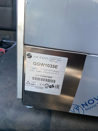 Lavavasos METRO PROFESSIONAL GGW1040SW.