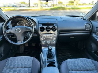 Mazda 6 Pegatina B🟡