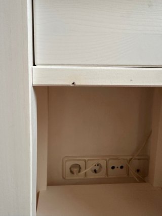 Mesa de noche IKEA HEMNES blanca