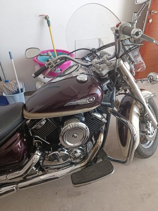 Yamaha Dragstar 1100 Custom