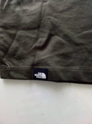 Camiseta The North Face Verde kaki..