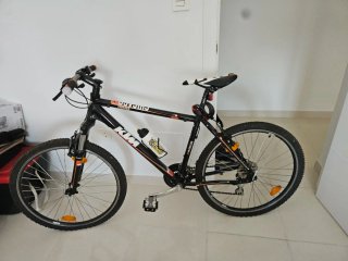 Bicicleta Montaña KTM Chicago Negra