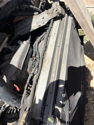Radiador Volvo S60 y otras piezas