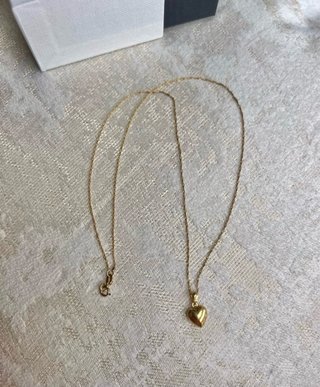 Conjunto de cadena con colgante de 18 k