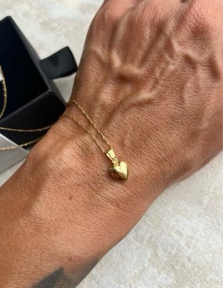 Conjunto de cadena con colgante de 18 k