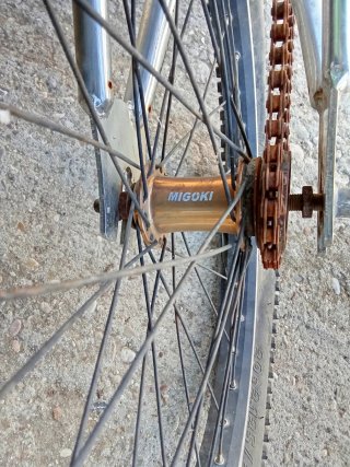 Bicicleta Monty para restaurar