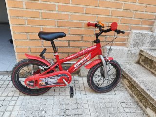 Bicicleta infantil 14 Rayo McQueen roja