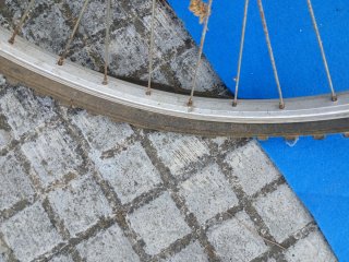 BICICLETA VECTOR LONGWAY