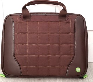 Funda tablet/iPad acolchada marrón
