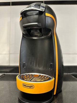 Cafetera Dolce Gusto Delonghi EDG466 Mini