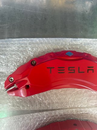 Cubiertas Pinzas Freno Tesla Rojas