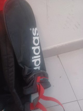 Mochila Adidas Training Negra y Naranja
