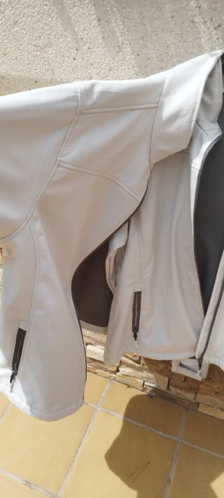 2 Cazadoras Blanco roto con Cremallera