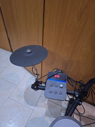 Batería Electrónica Completa Millenium Rookie
