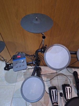 Batería Electrónica Completa Millenium Rookie
