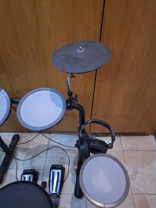 Batería Electrónica Completa Millenium Rookie