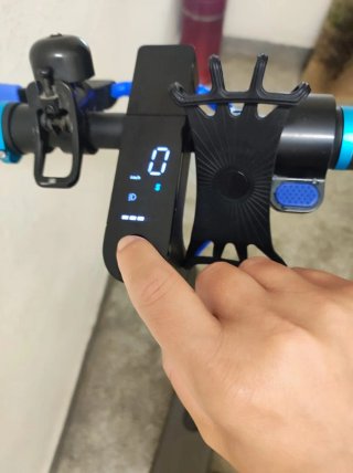 Patinete Eléctrico con Cargador
