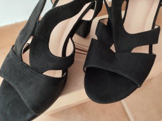 Tacones negros de plataforma