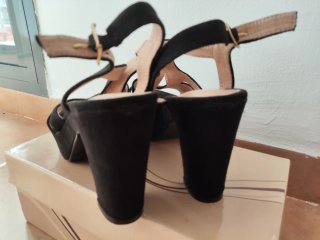 Tacones negros de plataforma